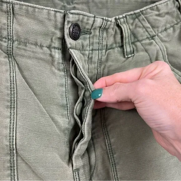 Free People Raw and Patched Standoff Short Cotton Soft Natural Mossy - Picture 11 of 14